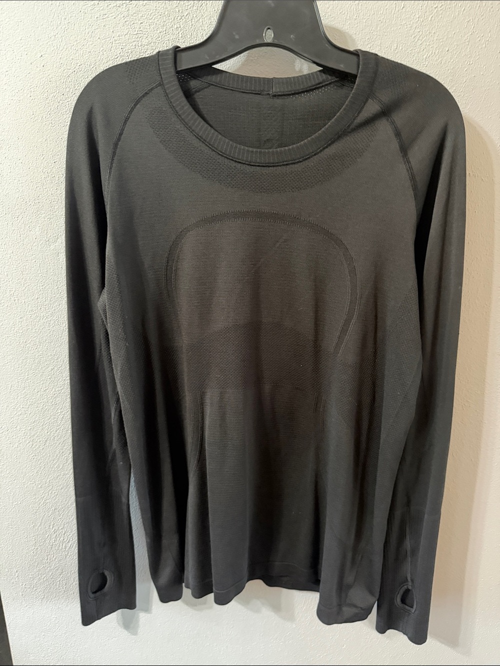 lululemon athletica Swiftly Black Long Sleeve Top Hip length